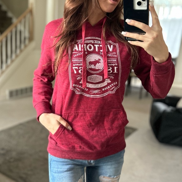 Victoria BC Moose Sweatshirt - Picture 1 of 3